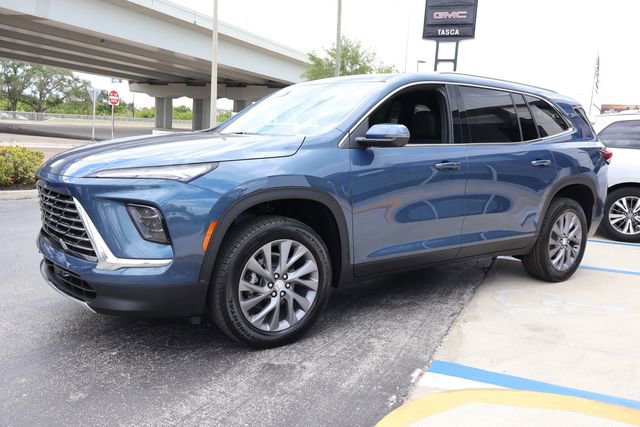 New 2026 Buick Enclave Preferred FWD image 3