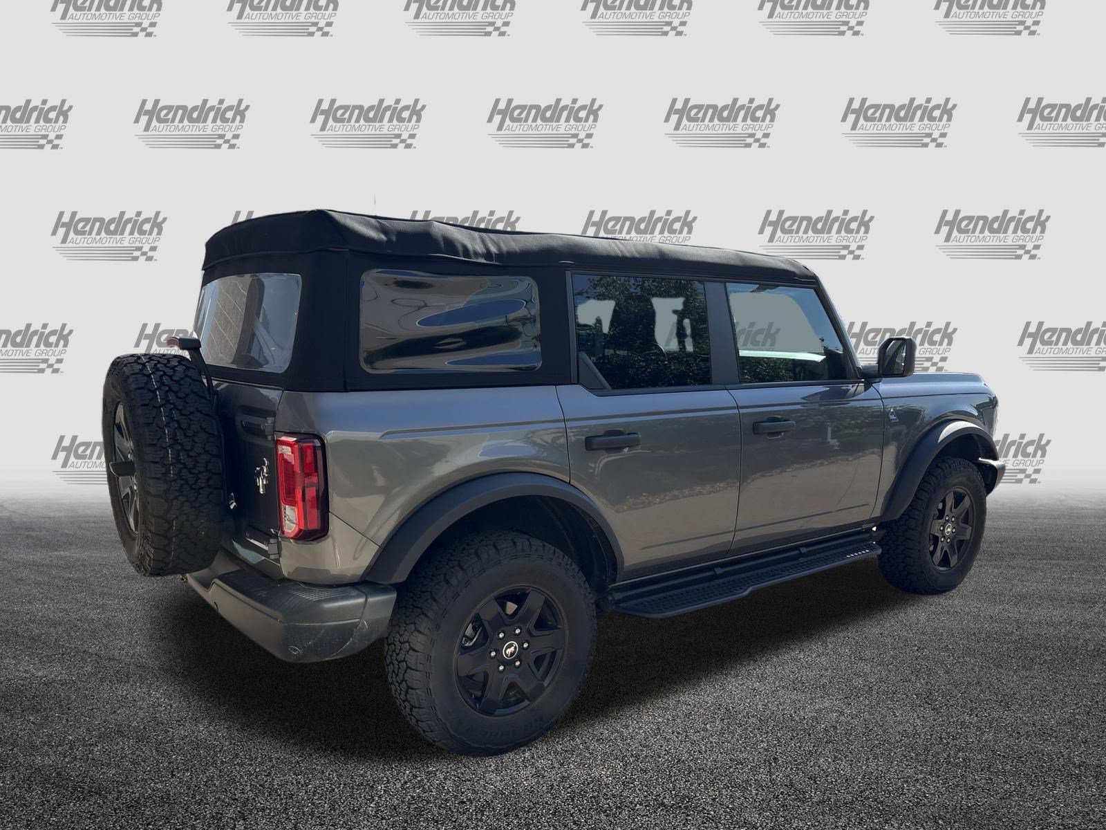 Used 2024 Ford Bronco Black Diamond AWD/4WD image 10