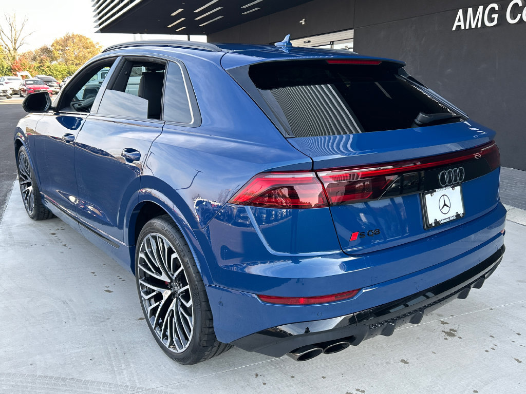 Used 2024 Audi SQ8 Premium Plus AWD/4WD image 5