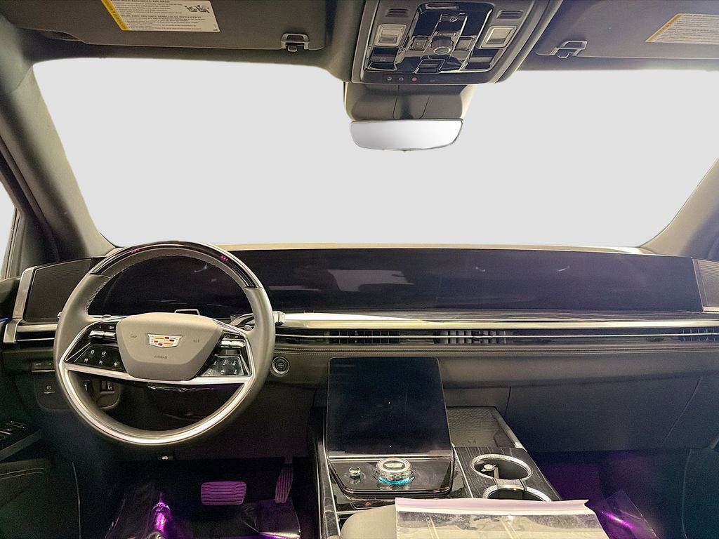 Used 2025 Cadillac Escalade Sport w/ LPO, ONYX Package image 23