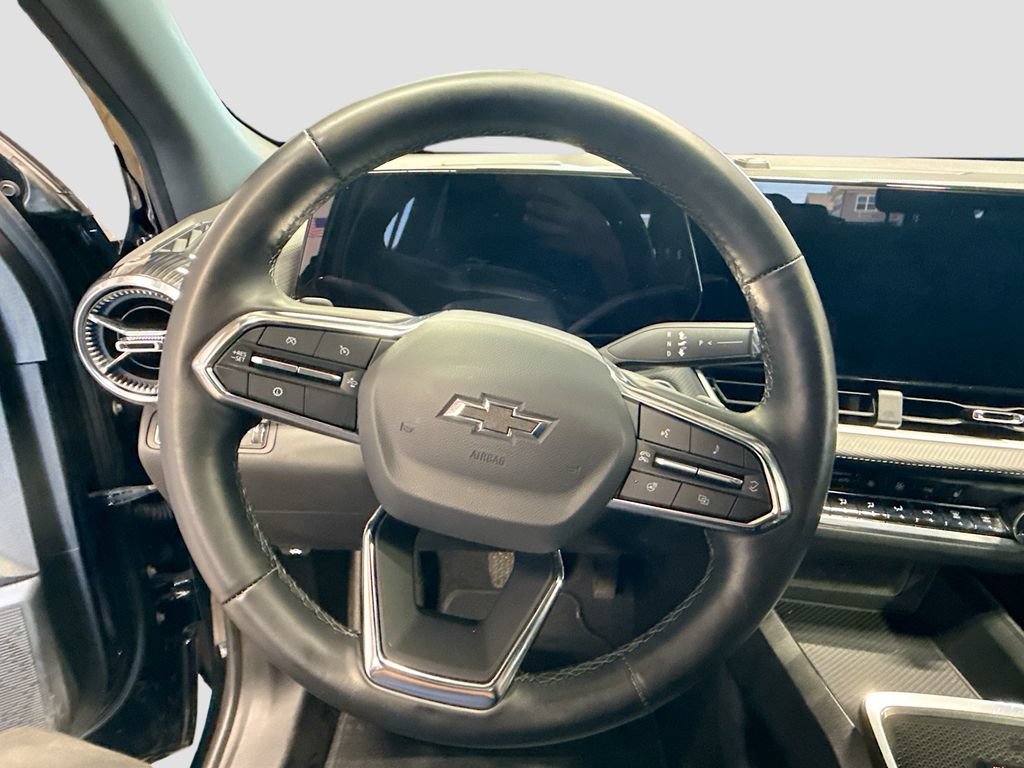 Used 2026 Chevrolet Equinox LT w/ Convenience Package II AWD/4WD image 11
