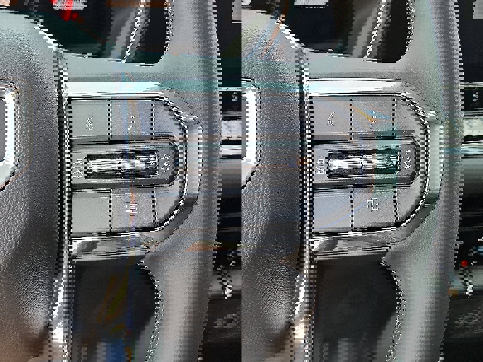 New 2026 GMC Canyon Elevation w/ Convenience Package image 19