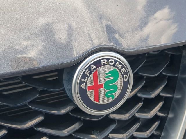 Used 2024 Alfa Romeo Giulia Ti w/ Active Assist Plus Package AWD/4WD image 13