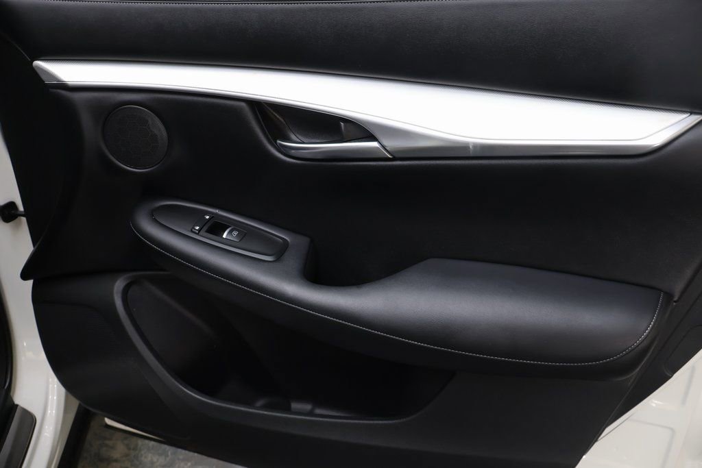 Used 2021 INFINITI QX50 Essential w/ Convenience Package image 12