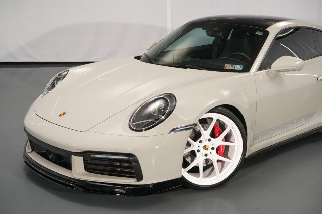 Used 2020 Porsche 911 Carrera 4S AWD/4WD image 8