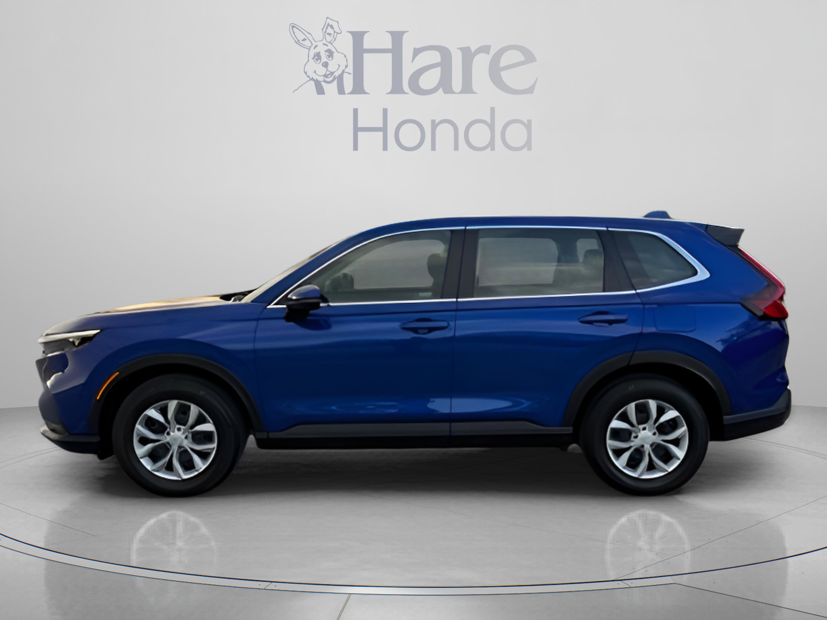 Used 2023 Honda CR-V LX image 2