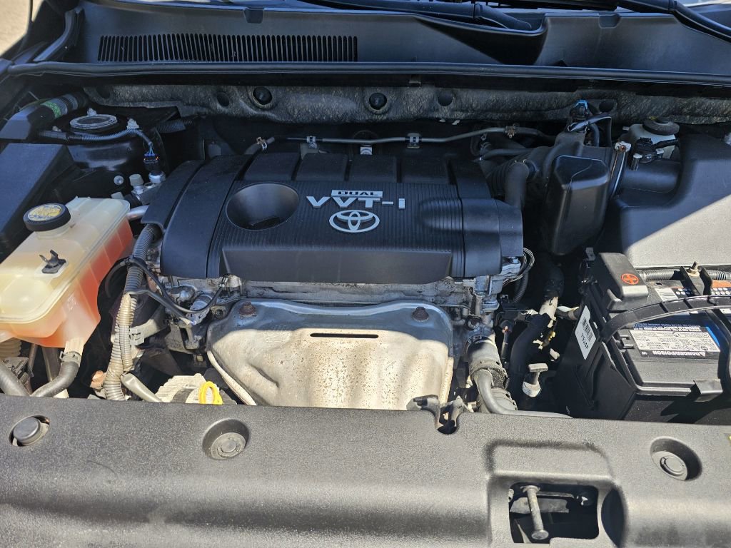 Used 2010 Toyota RAV4 4WD w/ 3rd Row image 34