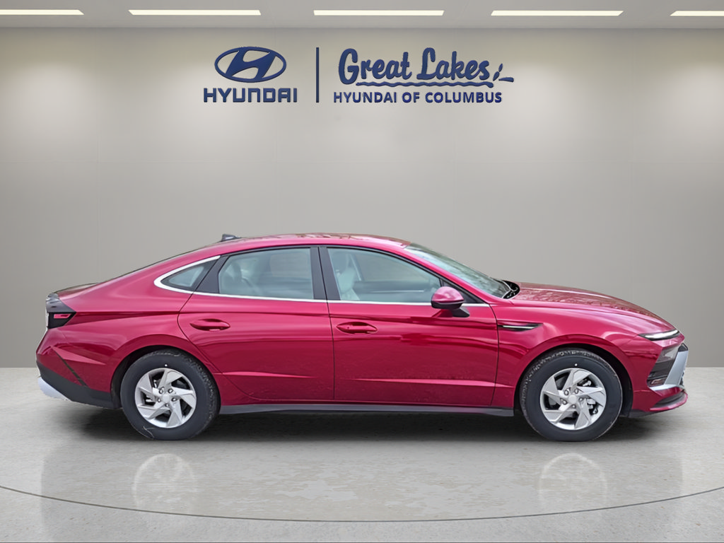 New 2026 Hyundai Sonata SE FWD image 6