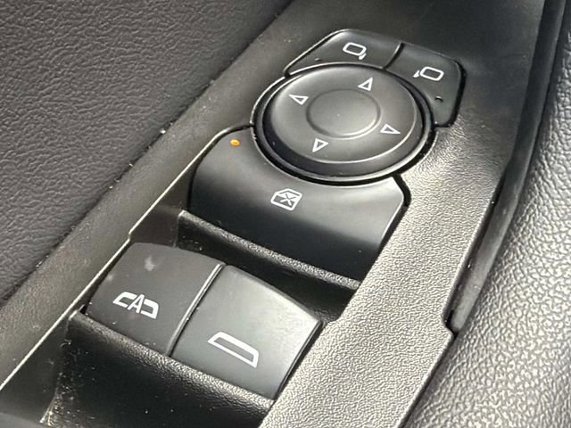 Used 2025 Chevrolet Blazer LT AWD/4WD image 19