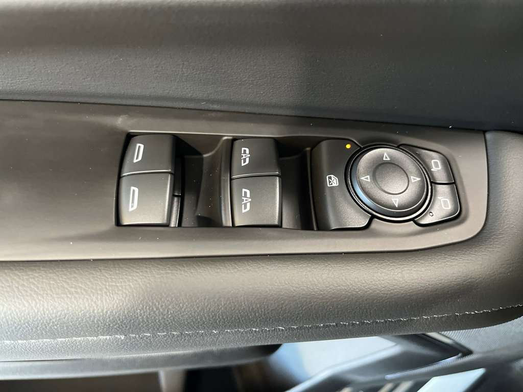 New 2026 Chevrolet Suburban LS w/ LS Custom Edition AWD/4WD image 29