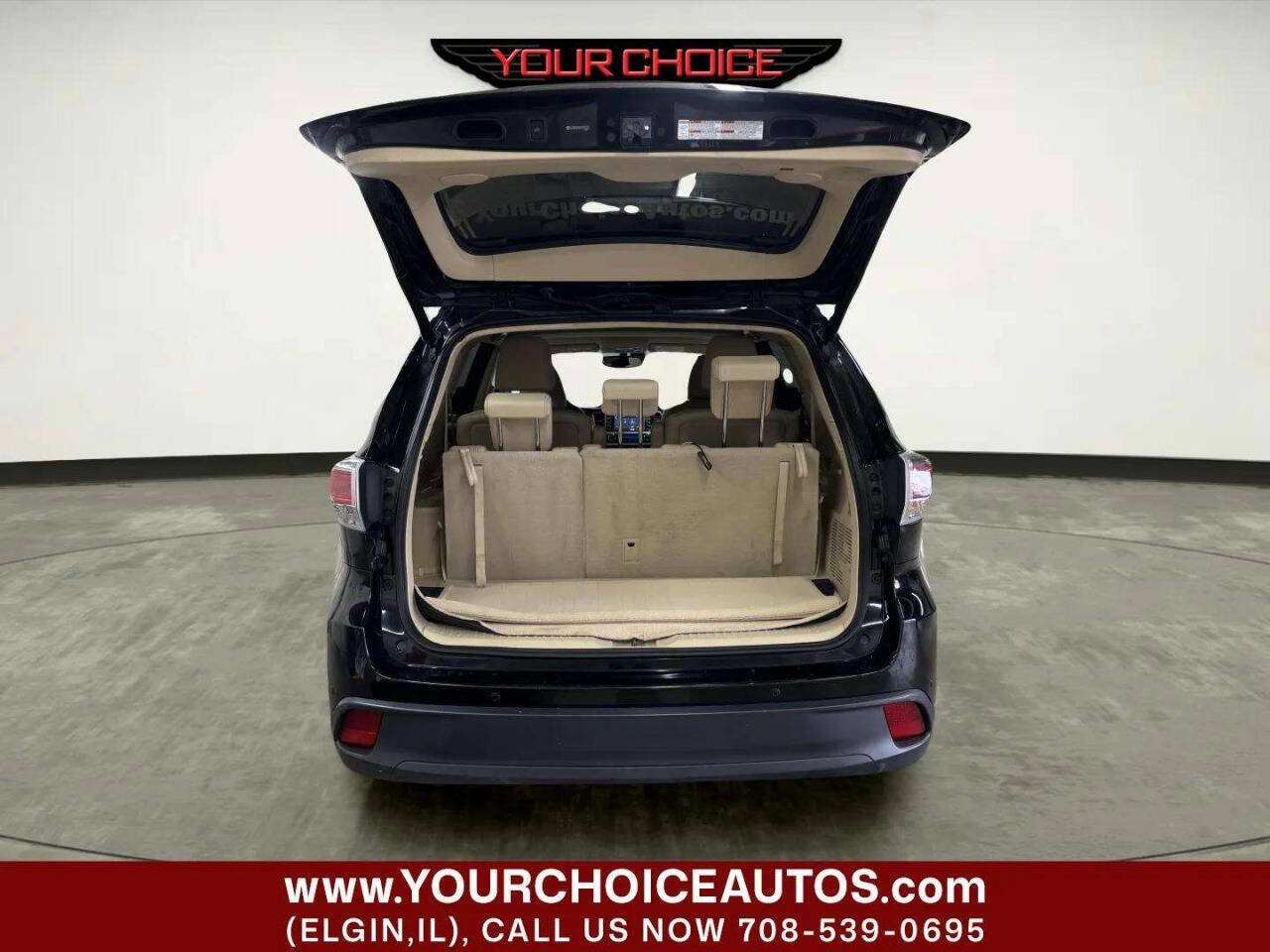 Used 2014 Toyota Highlander Limited w/ Driver Technology Package AWD/4WD image 5