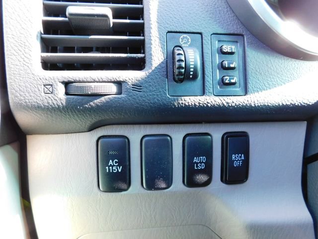 Used 2007 Toyota 4Runner Limited image 18