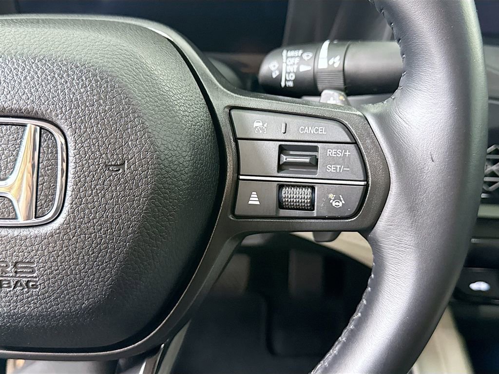 Used 2024 Honda Accord EX-L image 12