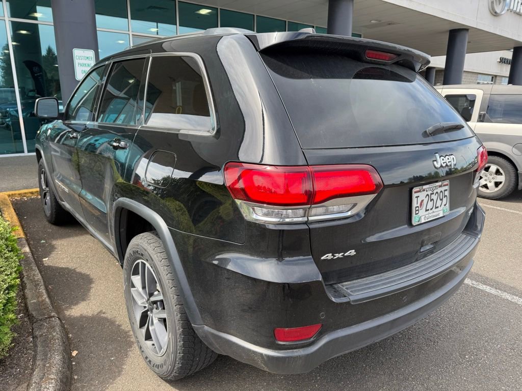 Used 2020 Jeep Grand Cherokee Laredo w/ Quick Order Package 2BN North image 3