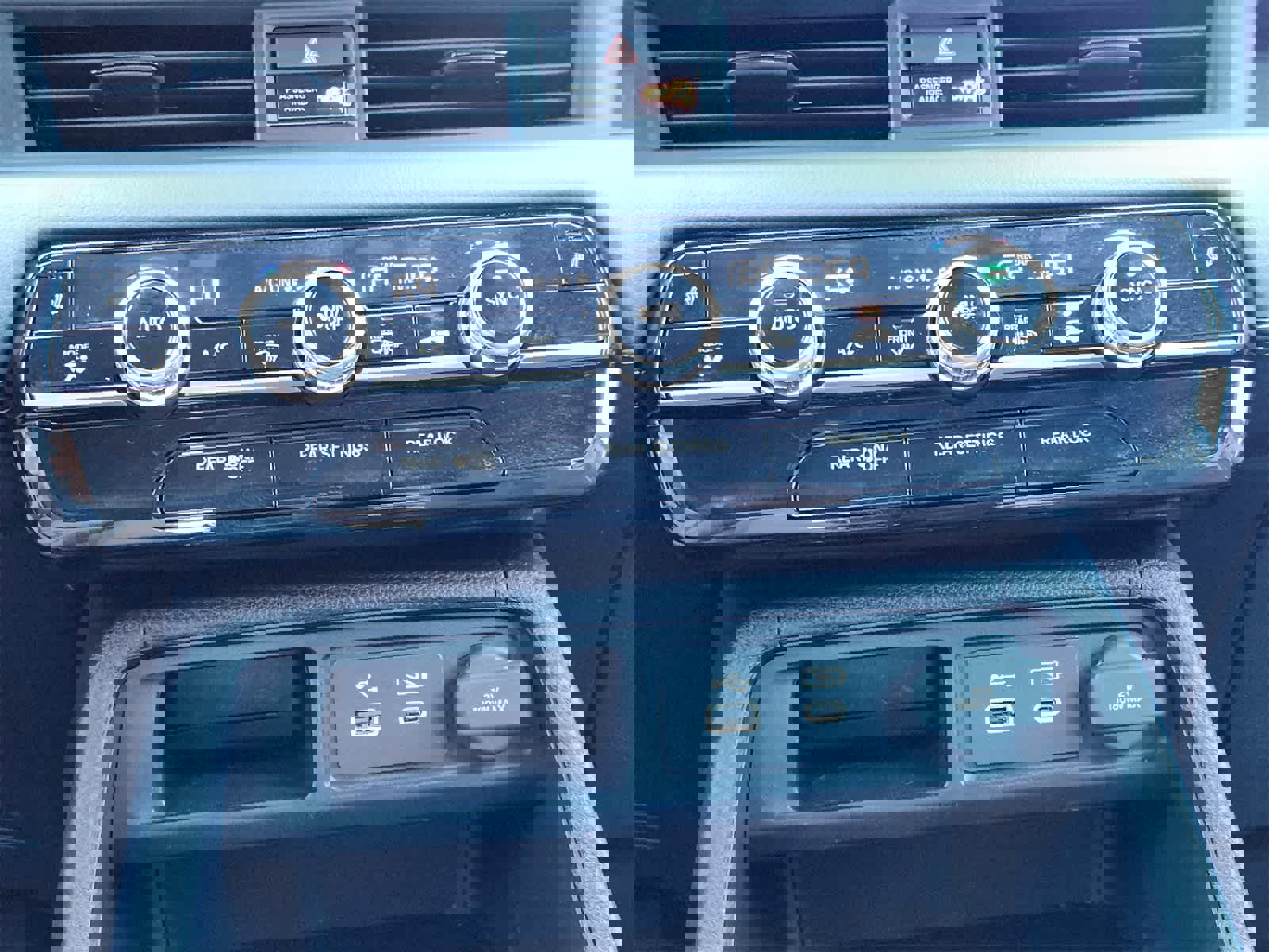 Used 2024 Honda Pilot Touring image 19