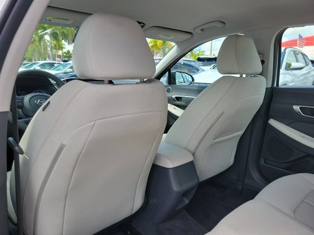 Certified 2023 Hyundai Sonata SEL FWD image 9