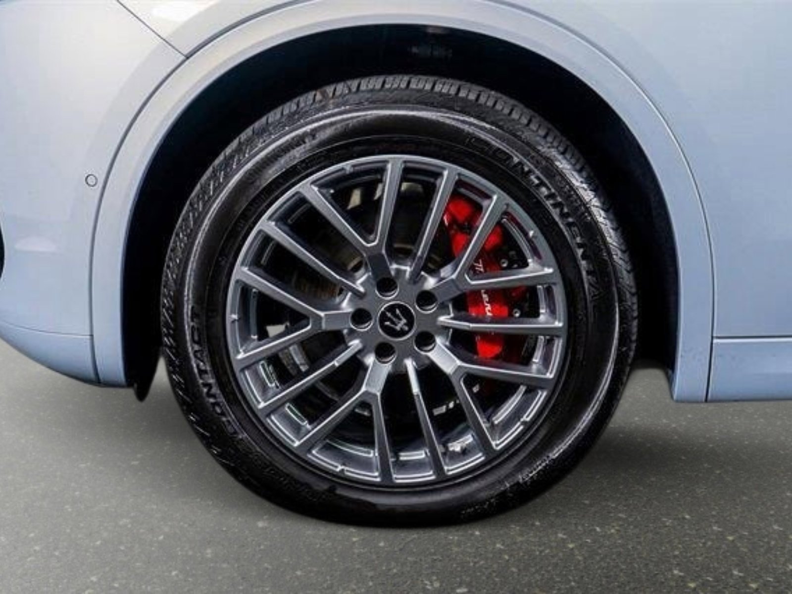 Used 2024 Maserati Grecale GT image 30