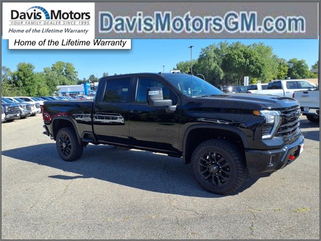 New 2025 Chevrolet Silverado 3500 LT w/ Trail Boss Package