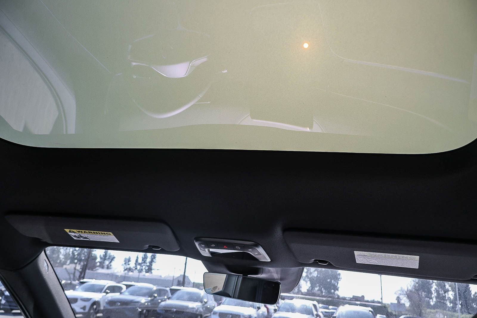 New 2026 Volvo EX90 Plus RWD image 27