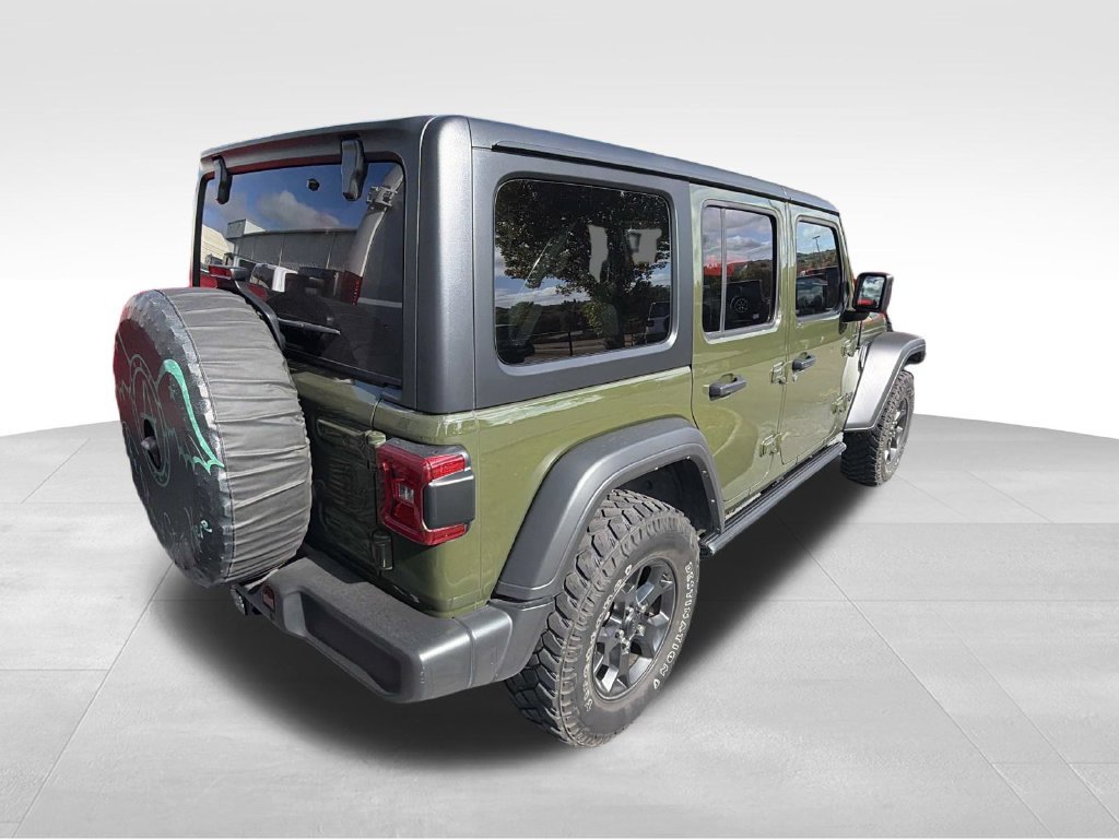 Used 2022 Jeep Wrangler Unlimited Sport AWD/4WD image 2