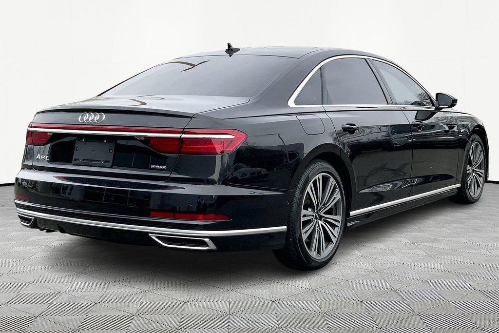 Used 2021 Audi A8 L 4.0T w/ Executive Plus Package image 5