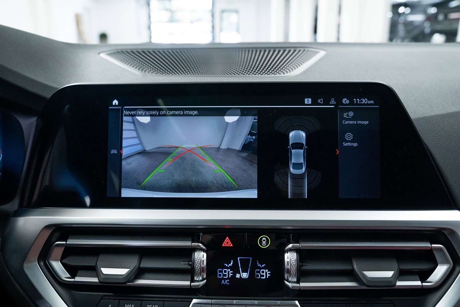 Used 2023 BMW 440i xDrive Coupe w/ Premium Package image 13