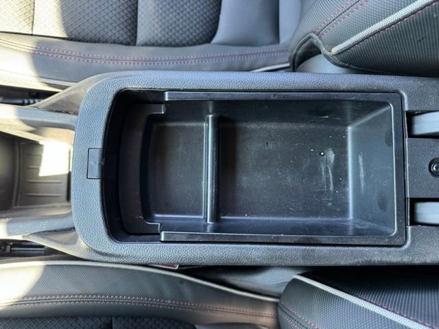 Certified 2022 Chevrolet TrailBlazer RS w/ Technology Package AWD/4WD image 18