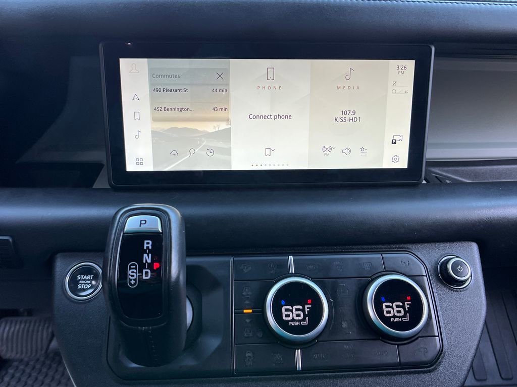 Used 2024 Land Rover Defender 110 X-Dynamic SE image 19