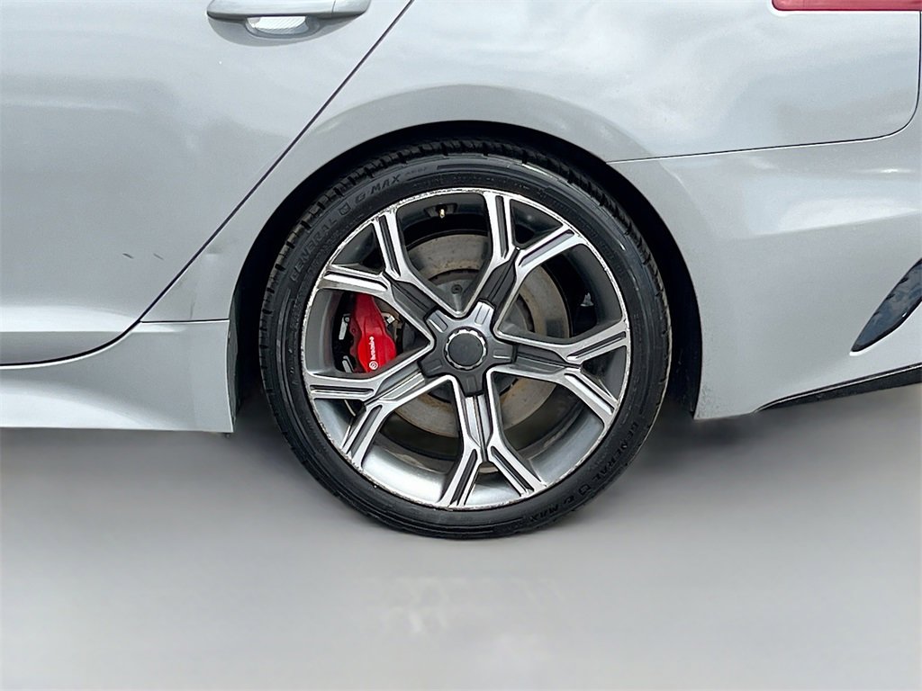 Used 2020 Kia Stinger GT2 image 32