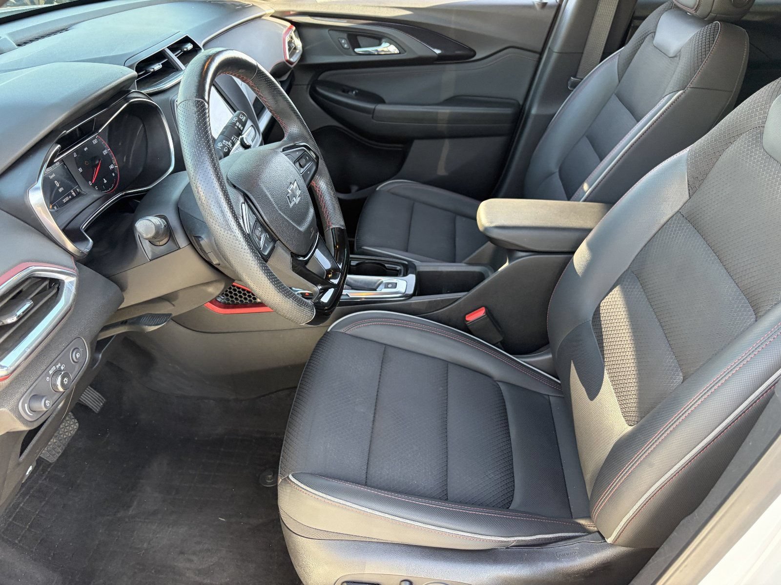 Certified 2022 Chevrolet TrailBlazer RS FWD image 20