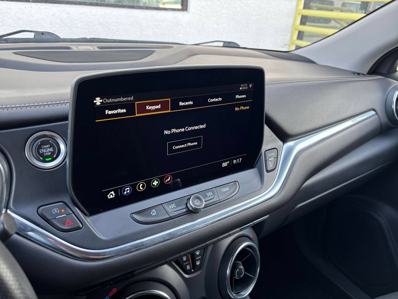 Used 2023 Chevrolet Blazer LT FWD image 17