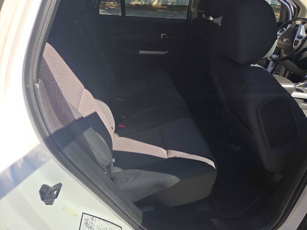 Used 2013 Ford Edge SEL FWD image 16
