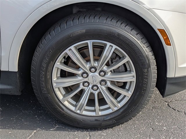 Used 2018 Cadillac XT5 Luxury w/ Driver Awareness Package image 11