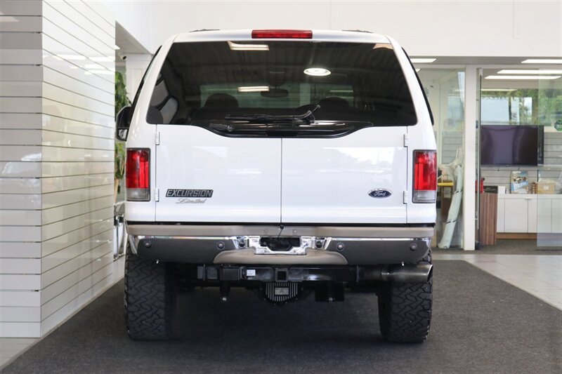 Used 2000 Ford Excursion Limited AWD/4WD image 9