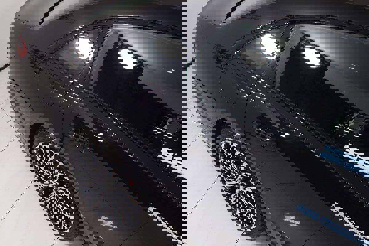 Used 2025 Audi S8 image 81