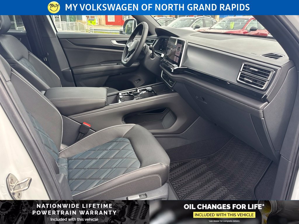 New 2026 Volkswagen Atlas Cross Sport SEL Premium R-Line AWD/4WD image 21