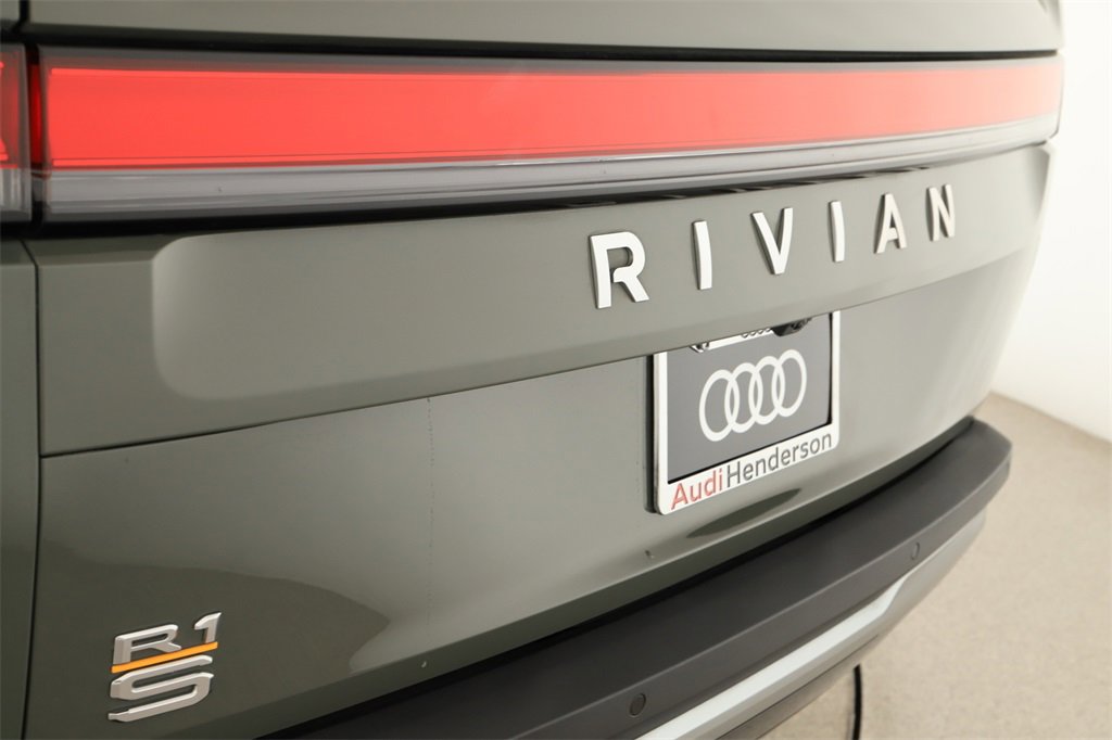 Used 2022 Rivian R1S Launch Edition image 31