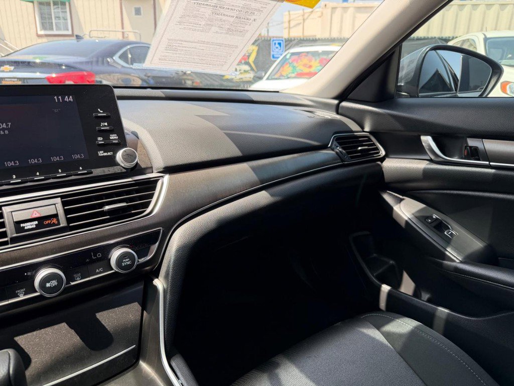 Used 2019 Honda Accord LX image 26