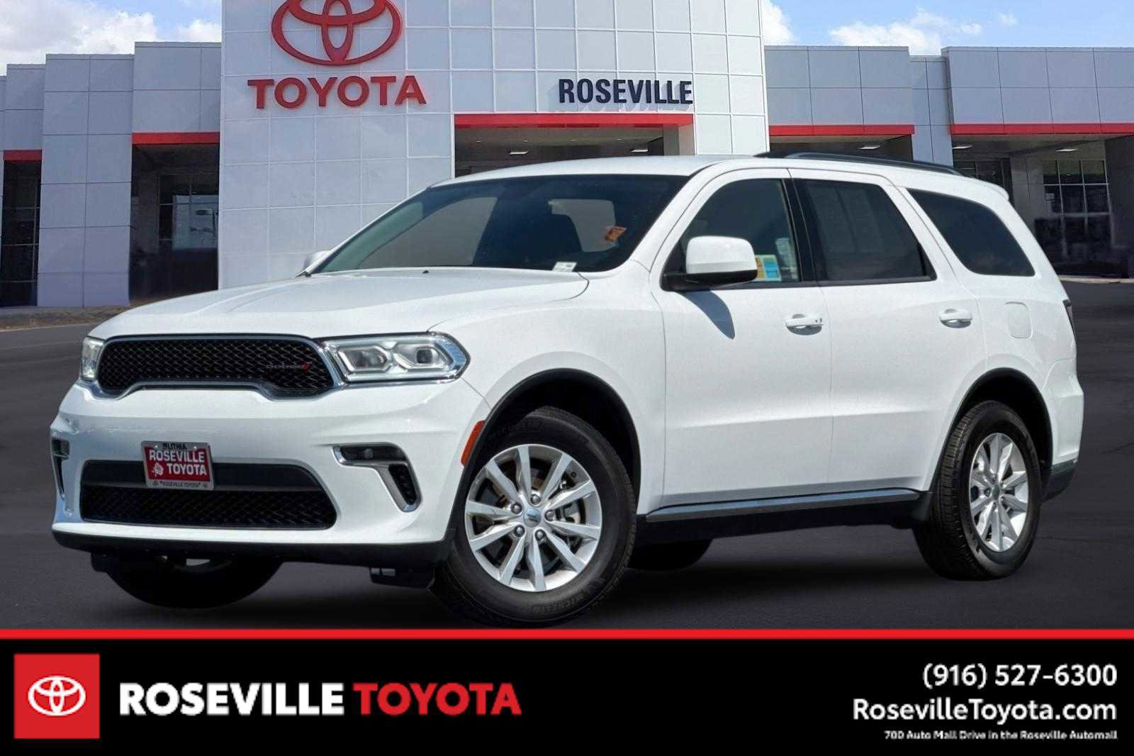 Used 2022 Dodge Durango SXT image 1