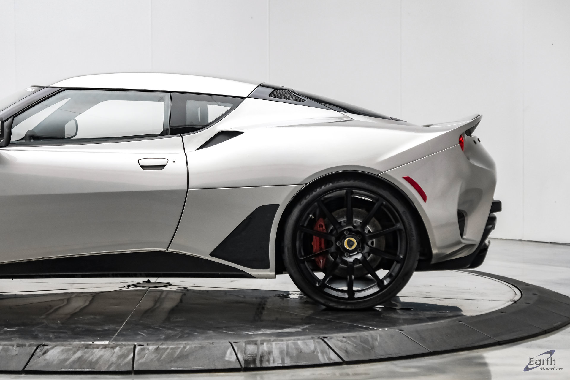 Used 2021 Lotus Evora RWD image 11