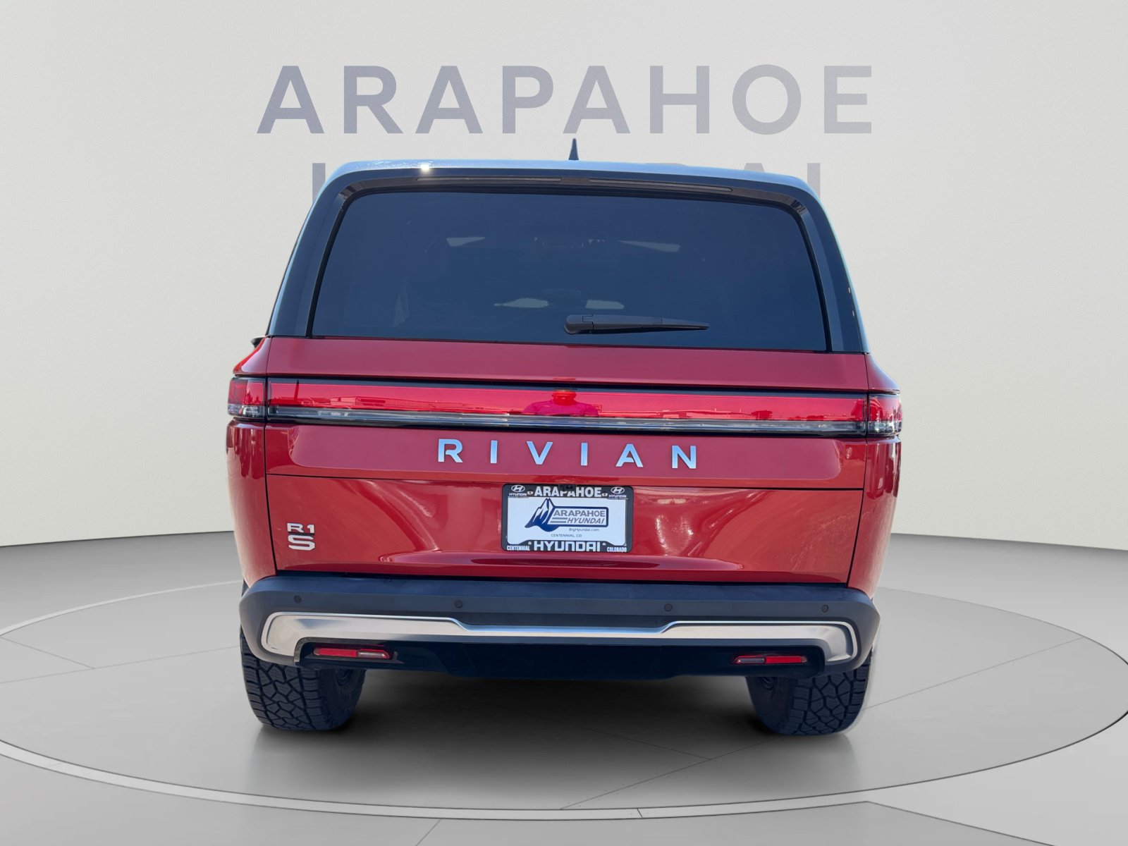 Used 2024 Rivian R1S Adventure AWD/4WD image 4