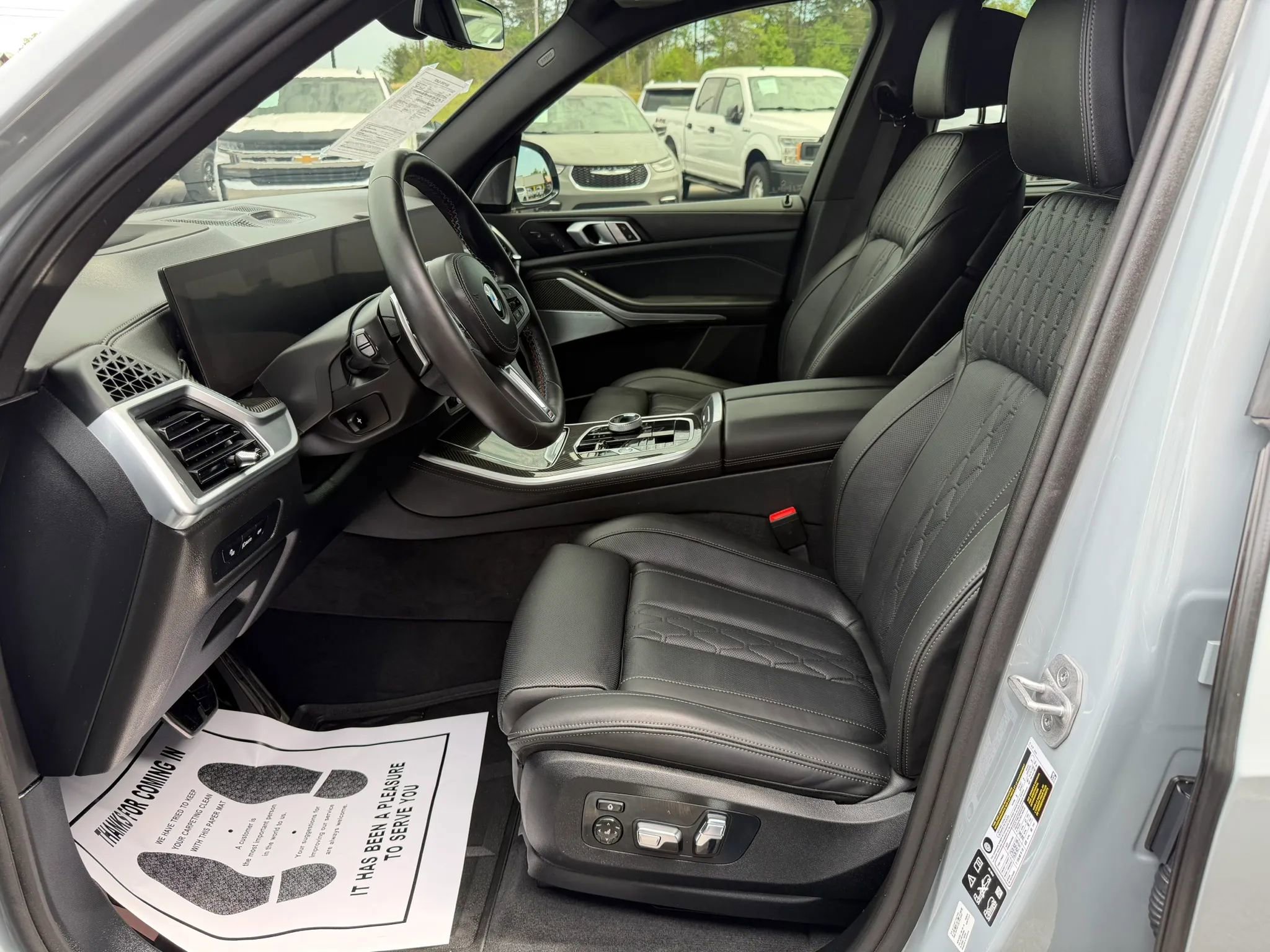 Used 2025 BMW X5 M60i AWD/4WD image 5
