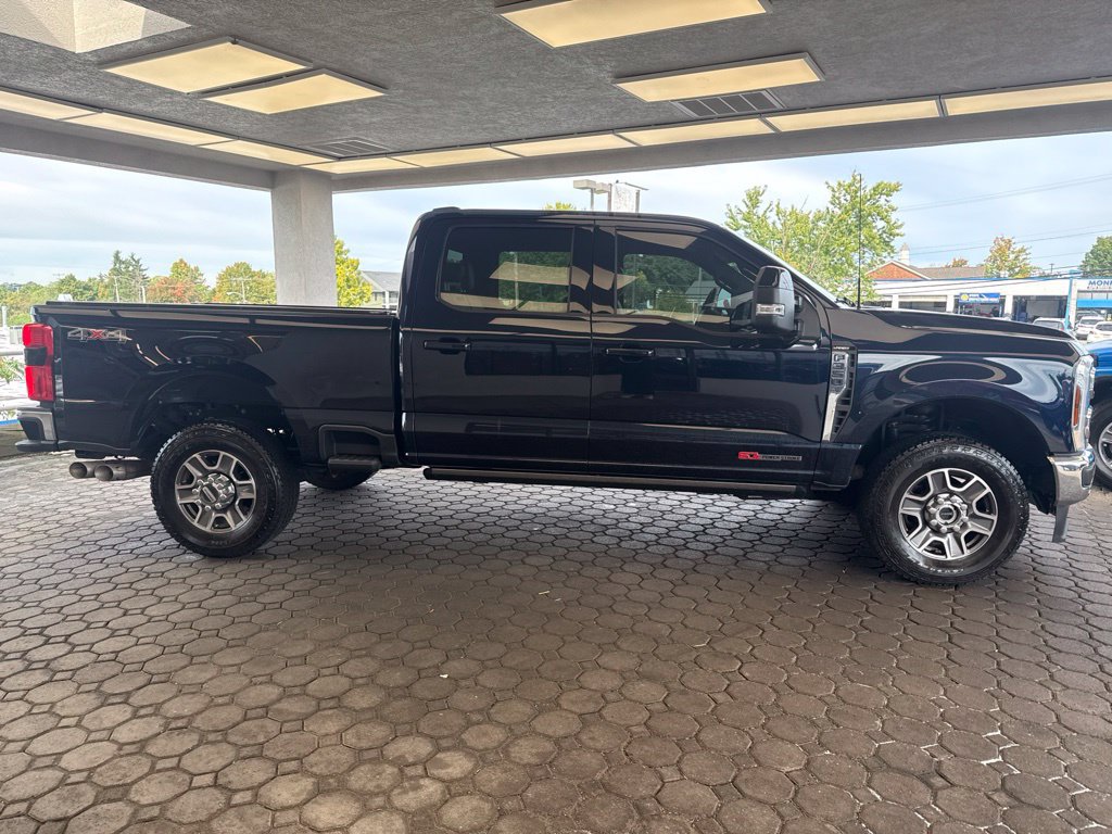 Used 2025 Ford F350 Lariat w/ Lariat Ultimate Package AWD/4WD image 5