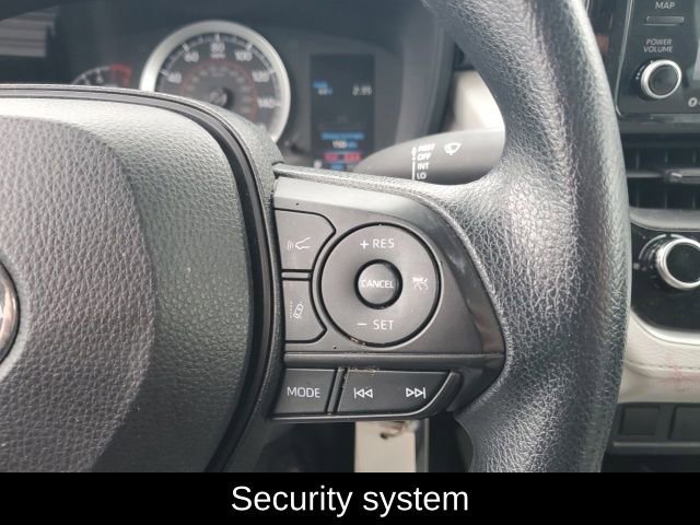 Used 2022 Toyota Corolla Cross L image 30