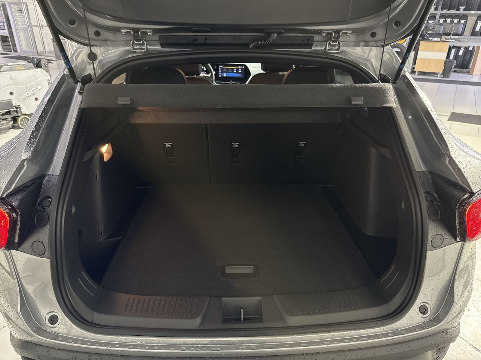 New 2026 Chevrolet Trax RS w/ Driver Confidence Package FWD image 26