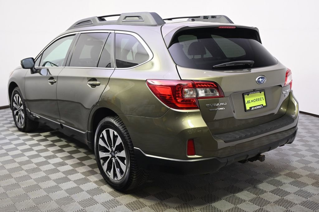 Used 2015 Subaru Outback 3.6R Limited image 3
