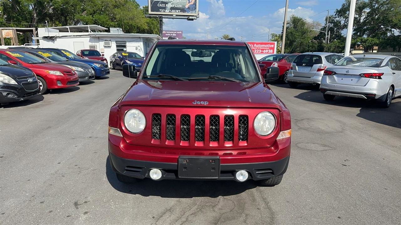 Used 2014 Jeep Patriot Latitude w/ Sun/Sound Group image 6