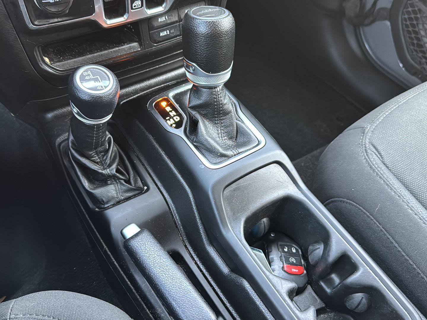 Used 2022 Jeep Gladiator Sport image 25