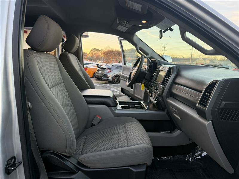 Used 2019 Ford F250 XLT w/ XLT Premium Package AWD/4WD image 12