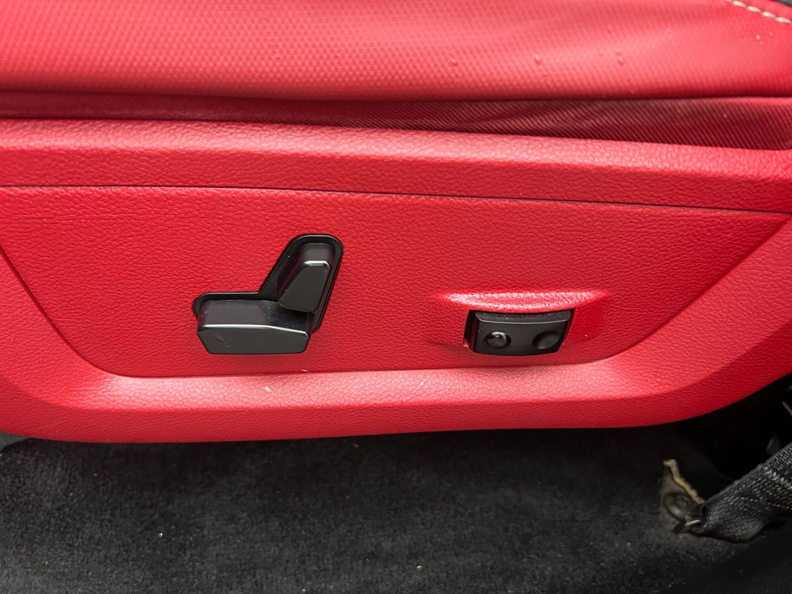 Used 2016 RAM 1500 Rebel w/ Luxury Group image 22